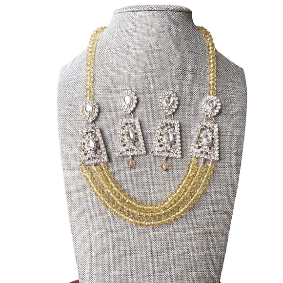 Indian Yellow Precious Stones Layered Necklace with Earrings - Picture 1 of 1